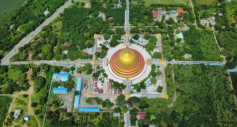 Kaunghmudaw-Pagoda-Sagaing-Myanmar